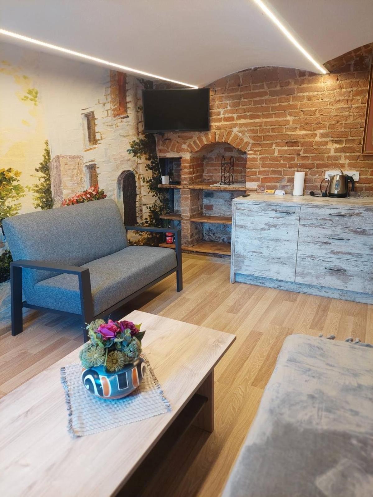 Lapiu Ola Apartment Utena Luaran gambar