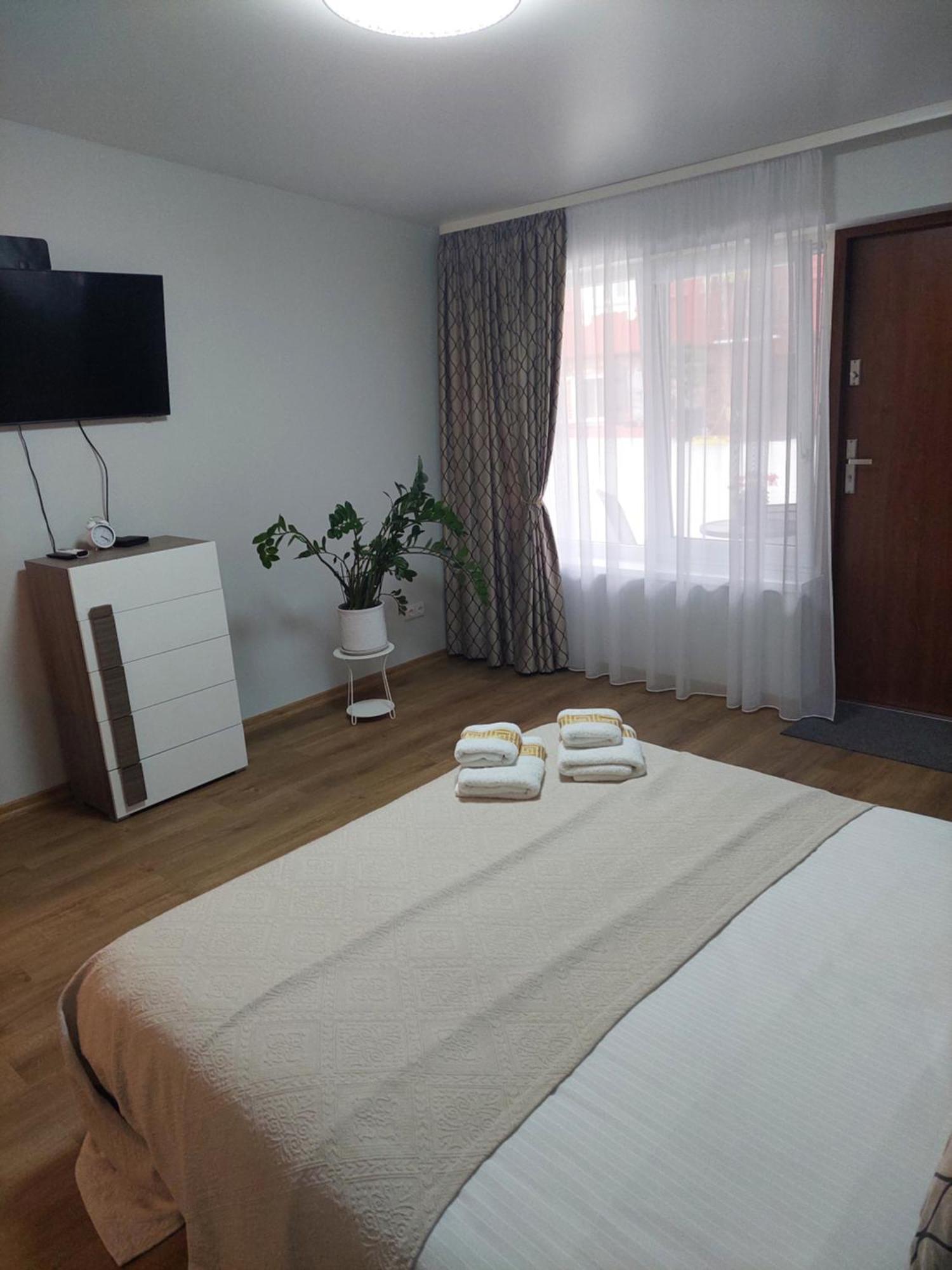 Lapiu Ola Apartment Utena Luaran gambar